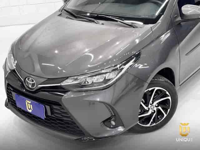 Prévia do banner — Unique Automóveis (slide 3)