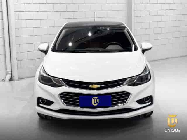 Prévia do banner — Unique Automóveis (slide 4)