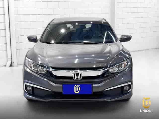 Prévia do banner — Unique Automóveis (slide 4)