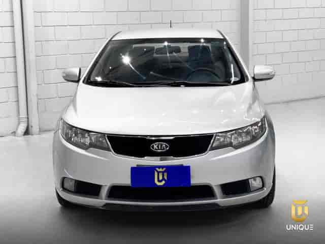 Prévia do banner — Unique Automóveis (slide 4)