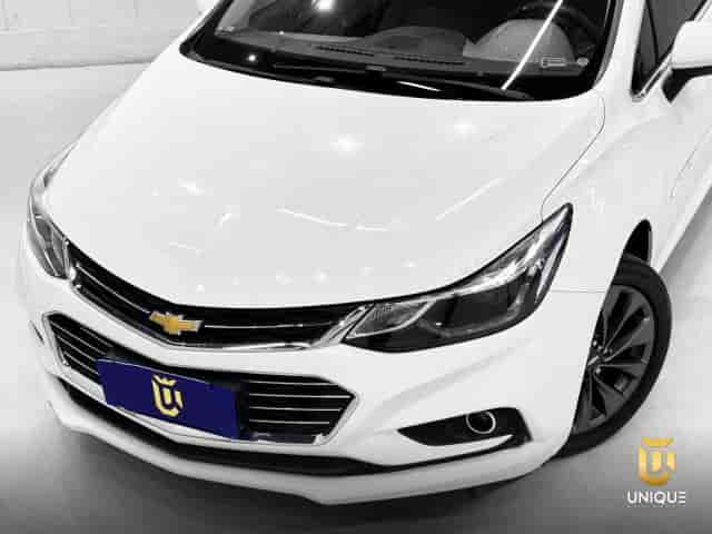 Prévia do banner — Unique Automóveis (slide 3)