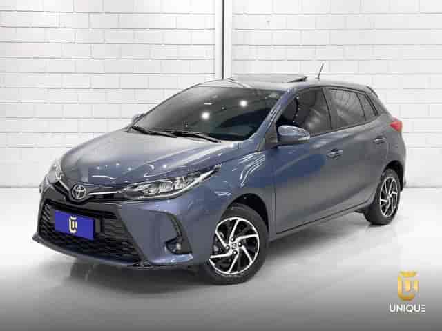 Prévia do banner — Unique Automóveis (slide 1)