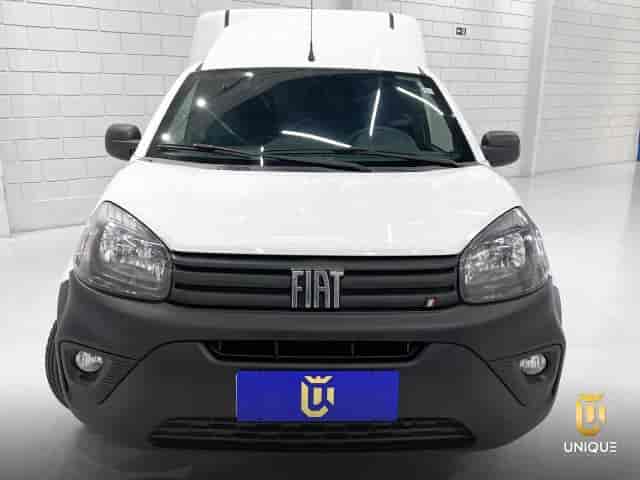 Prévia do banner — Unique Automóveis (slide 3)