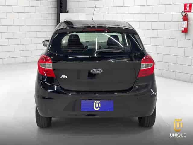 Prévia do banner — Unique Automóveis (slide 4)