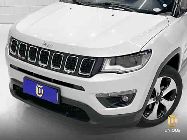 Prévia do banner — Unique Automóveis (slide 2)