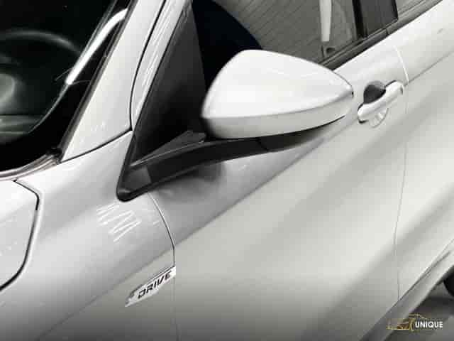 Prévia do banner — Unique Automóveis (slide 3)