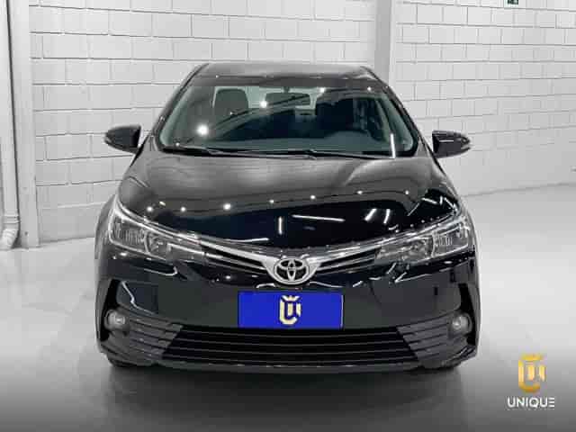 Prévia do banner — Unique Automóveis (slide 4)