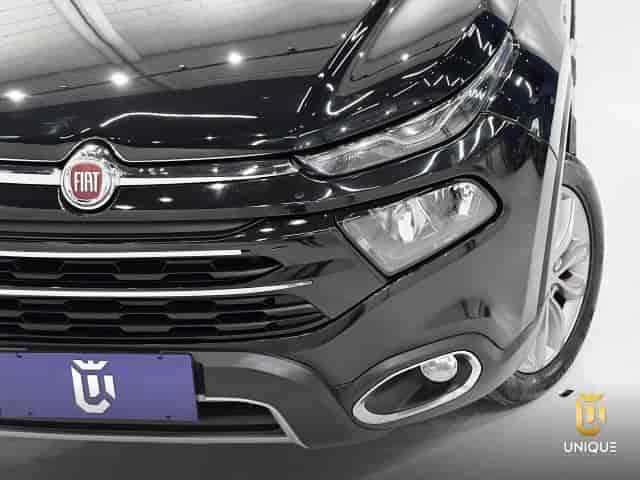 Prévia do banner — Unique Automóveis (slide 4)