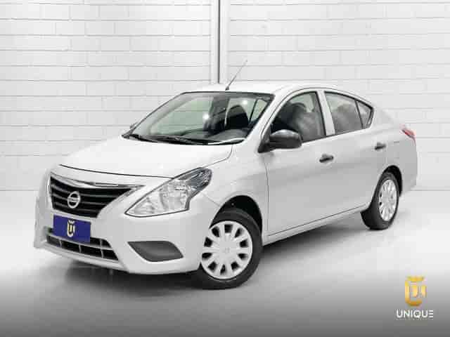 Prévia do banner — Unique Automóveis (slide 1)