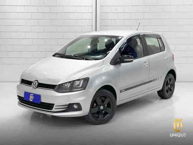 Prévia do banner — Unique Automóveis (slide 1)