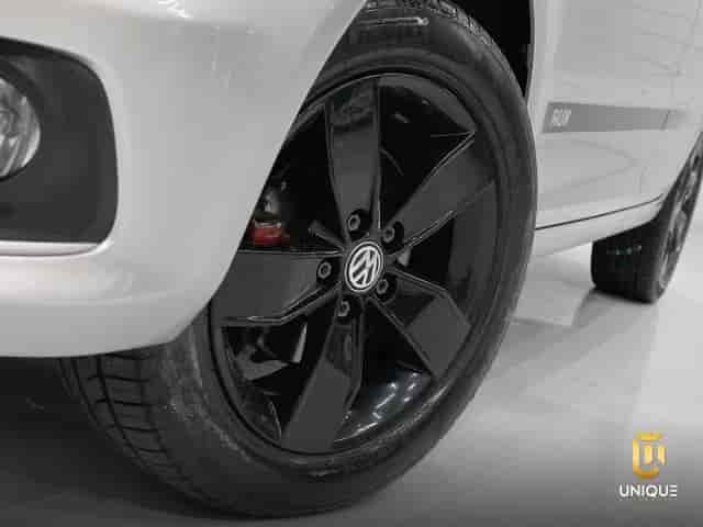 Prévia do banner — Unique Automóveis (slide 3)