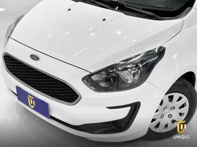 Prévia do banner — Unique Automóveis (slide 3)