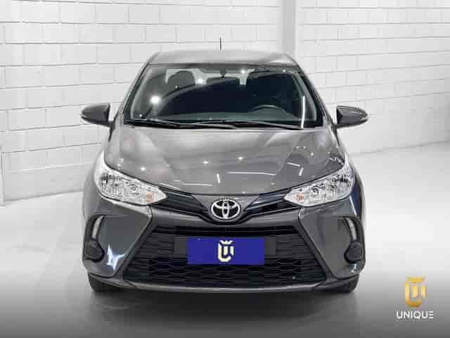 Prévia do banner — Unique Automóveis (slide 4)