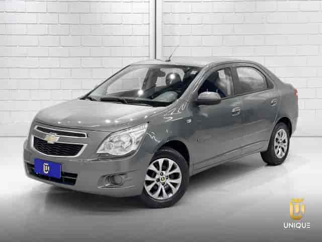 Prévia do banner — Unique Automóveis (slide 1)