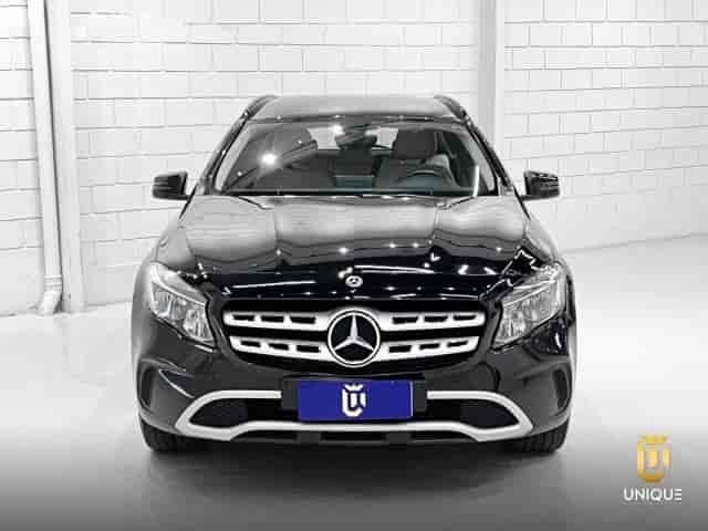 Prévia do banner — Unique Automóveis (slide 3)