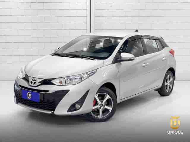 Prévia do banner — Unique Automóveis (slide 1)