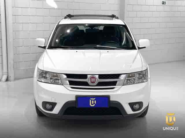 Prévia do banner — Unique Automóveis (slide 4)