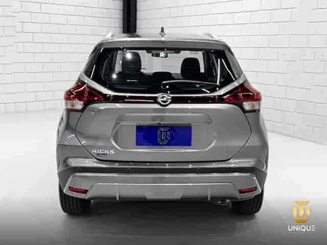 Prévia do banner — Unique Automóveis (slide 4)