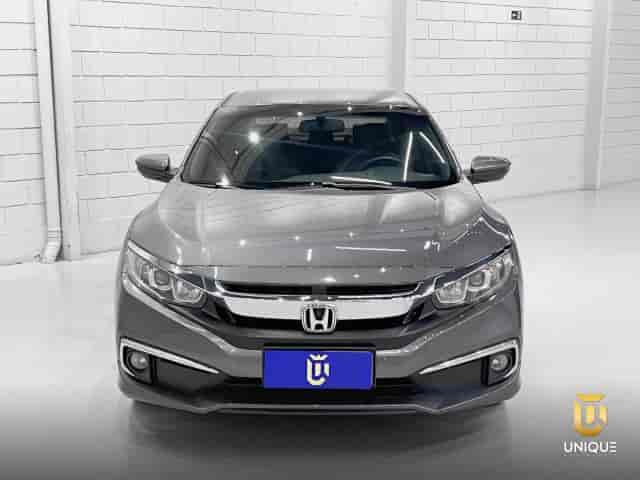 Prévia do banner — Unique Automóveis (slide 4)