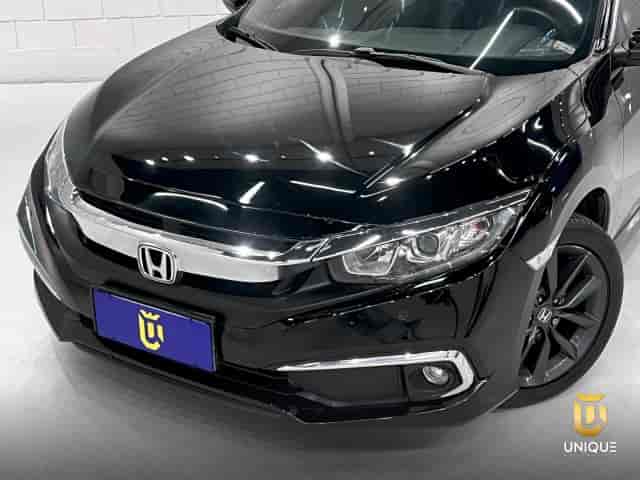 Prévia do banner — Unique Automóveis (slide 3)