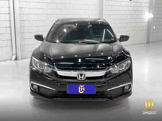 Prévia do banner — Unique Automóveis (slide 4)