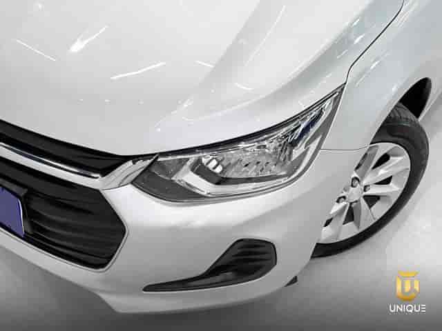 Prévia do banner — Unique Automóveis (slide 3)