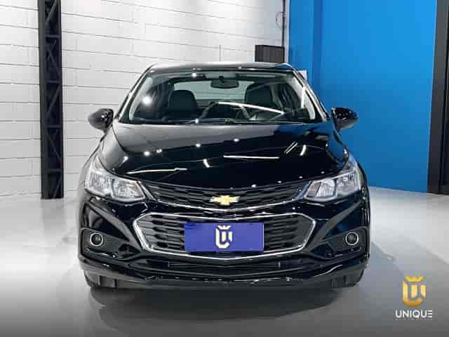 Prévia do banner — Unique Automóveis (slide 4)