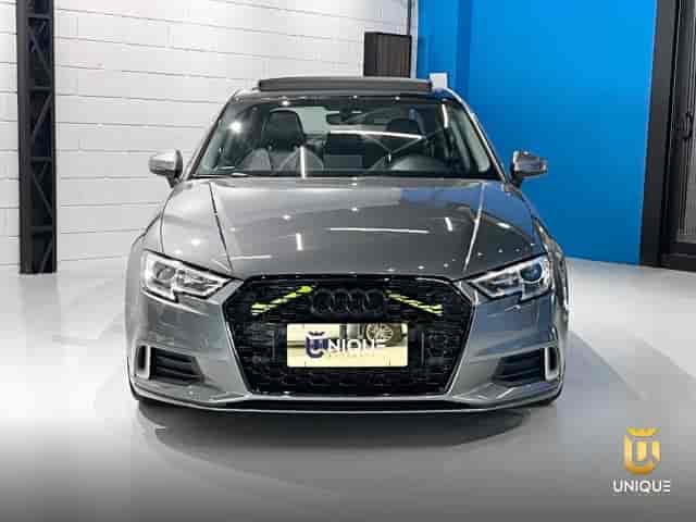 Prévia do banner — Unique Automóveis (slide 4)