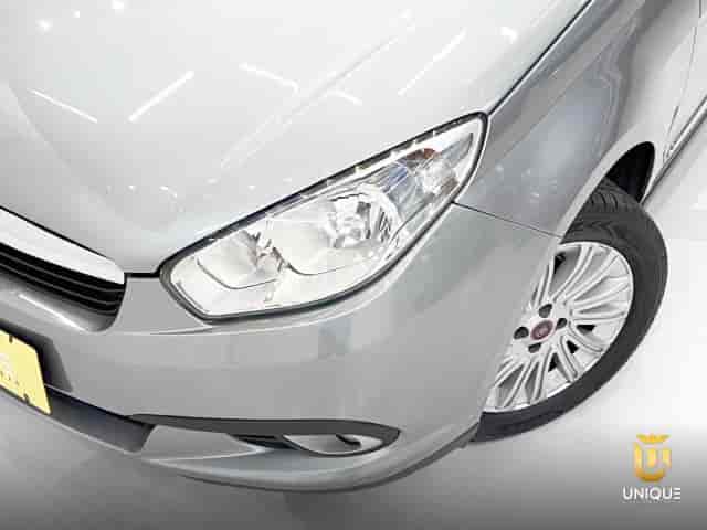 Prévia do banner — Unique Automóveis (slide 3)