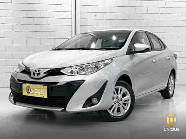 Prévia do banner — Unique Automóveis (slide 2)