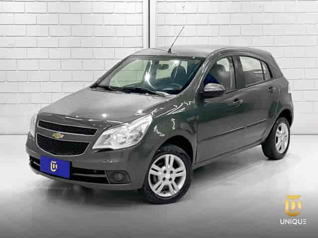 Prévia do banner — Unique Automóveis (slide 1)