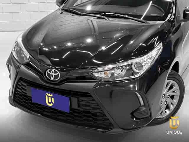 Prévia do banner — Unique Automóveis (slide 3)