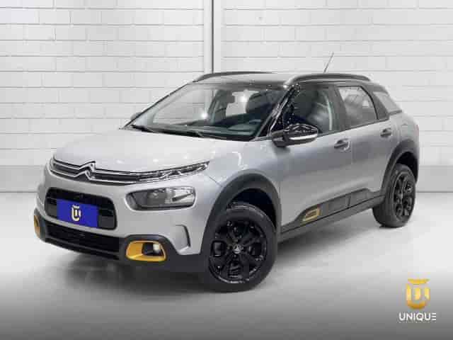 Prévia do banner — Unique Automóveis (slide 1)