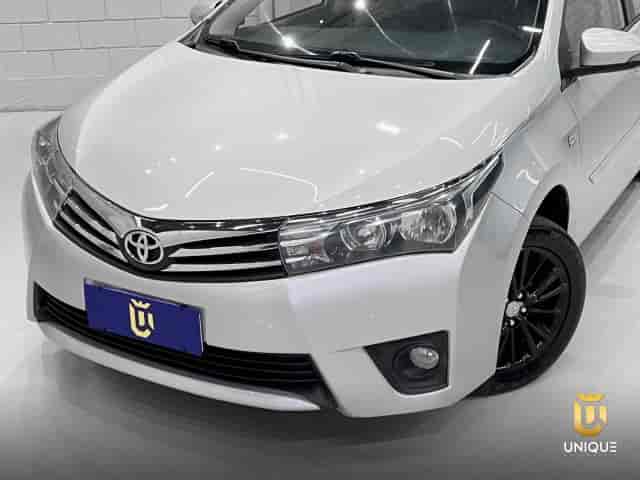 Prévia do banner — Unique Automóveis (slide 3)