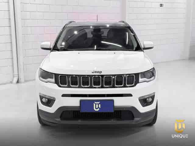 Prévia do banner — Unique Automóveis (slide 4)