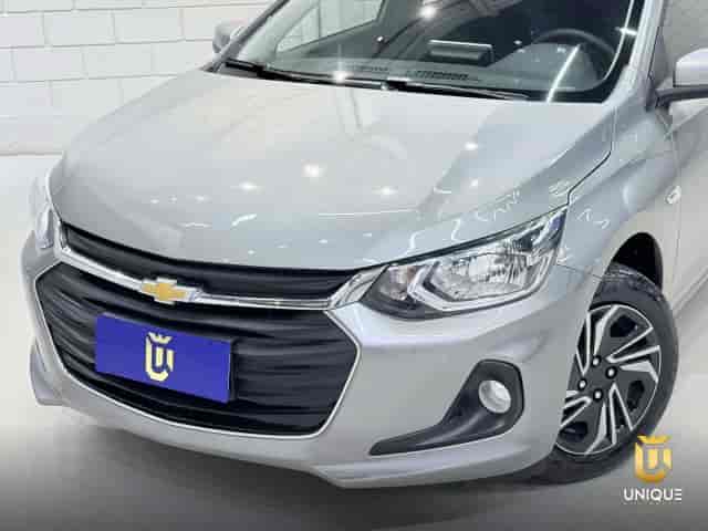 Prévia do banner — Unique Automóveis (slide 3)