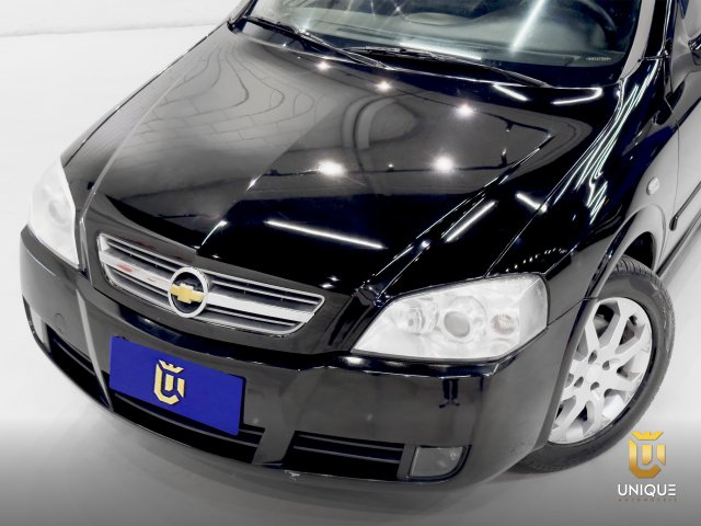 Chevrolet Astra Hatch 2011 em Indaiatuba: motor 2.0 manual para quem busca forca - foto 3