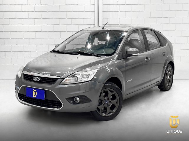 Ford Focus Titanium 2013 vale a pena? Consumo, itens e preco do hatch em Indaiatuba