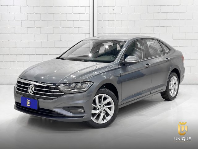 Sedan europeu pra quem quer mais: Volkswagen Jetta 2018 em Indaiatuba