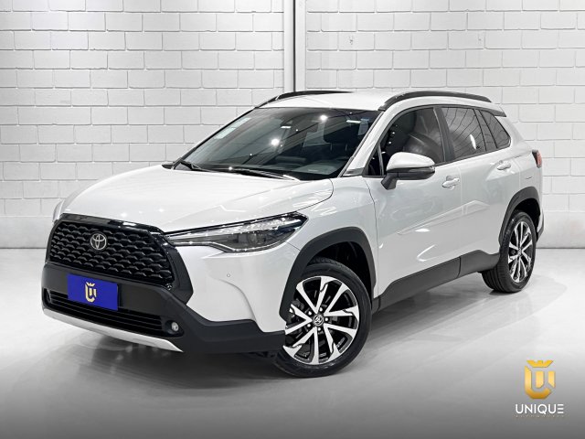 SUV com DNA esportivo: Toyota Corolla Cross XRE 2024 em Indaiatuba