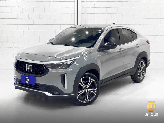 Design coupe, alma esportiva: Fiat Fastback Impetus 2023 em Indaiatuba